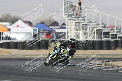 media/Nov-02-2025-CVMA (Sun) [[337aff29ab]]/Race 17-Amateur Supersport Middleweight/